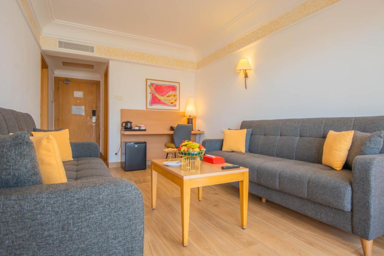Timoulay Suite