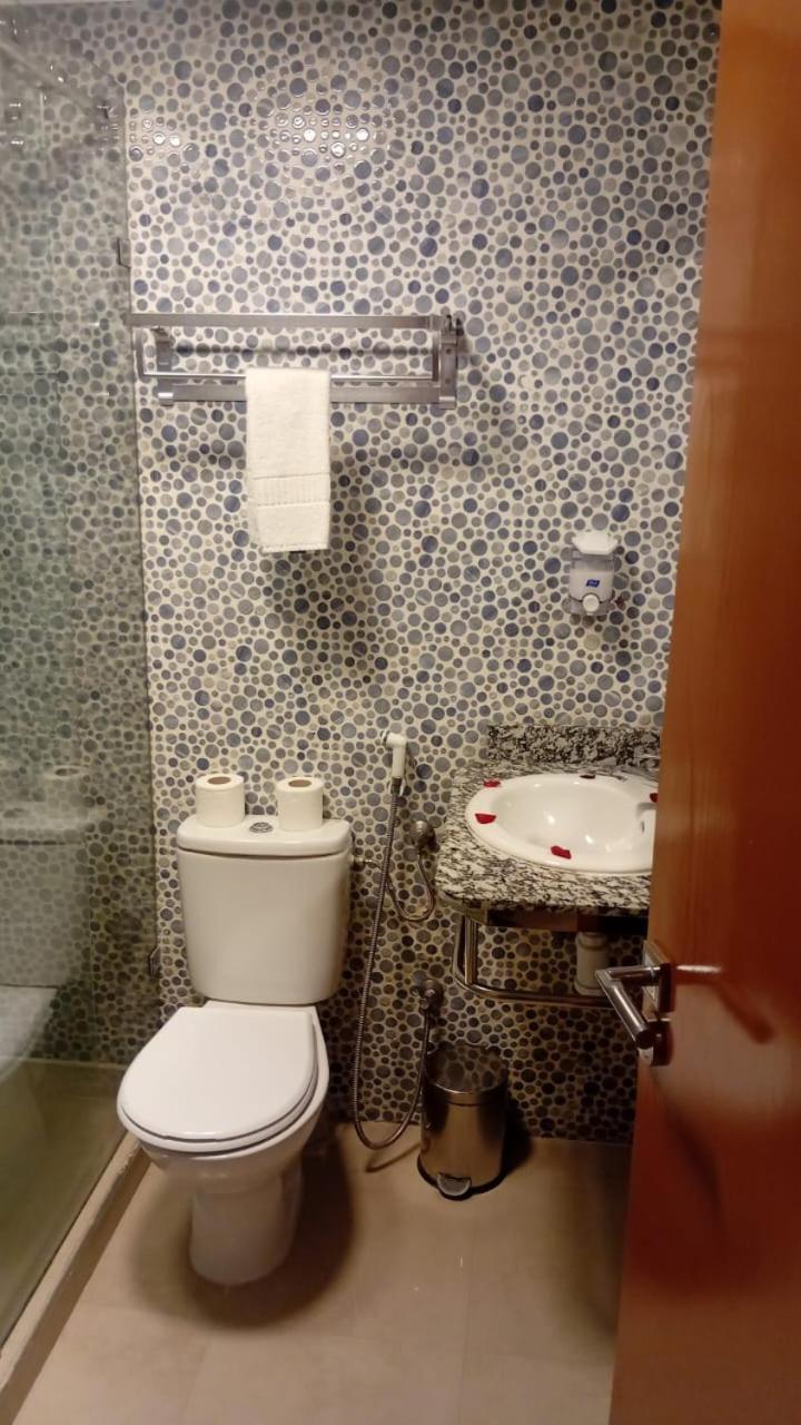 Apartment Pool View