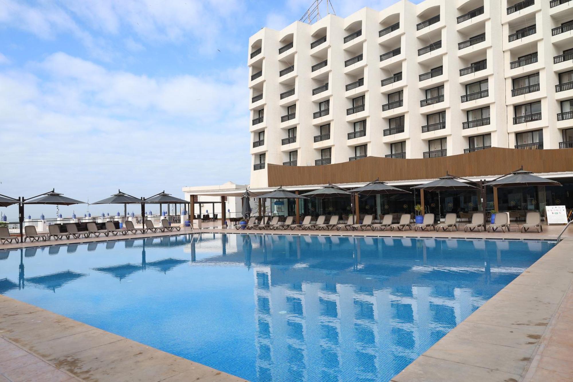 Room Pool View